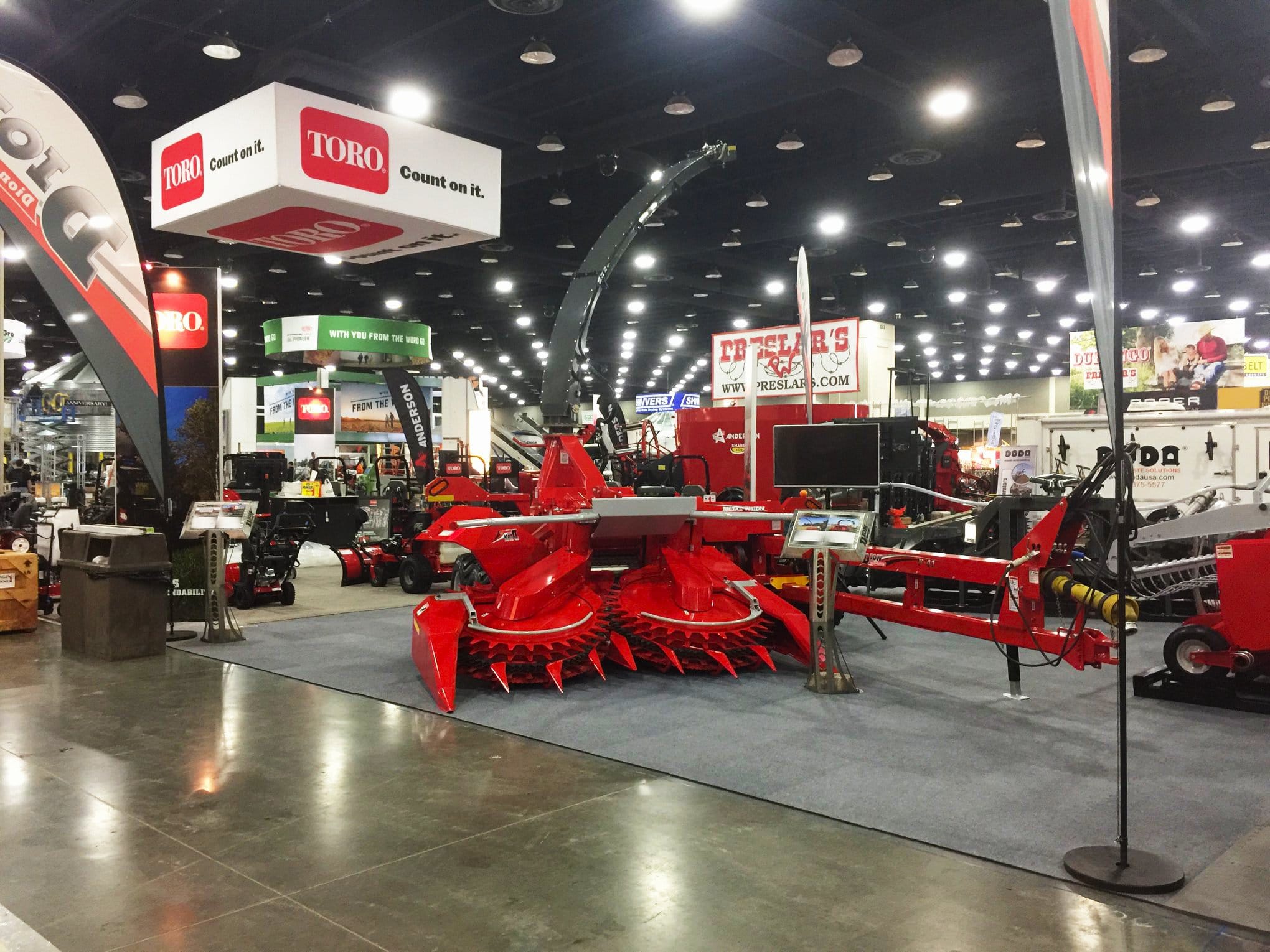 27912547_1673464042689446_315314130297310828_o Dion-Ag Inc. at an agricultural trade show